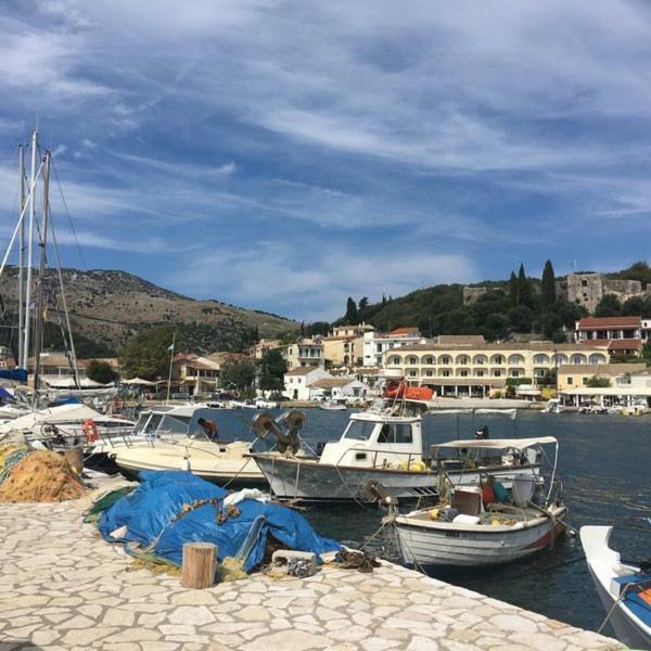 Villa The Olive Grove House Kassiopi Exterior foto